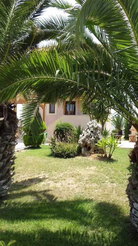 Villa Aethra