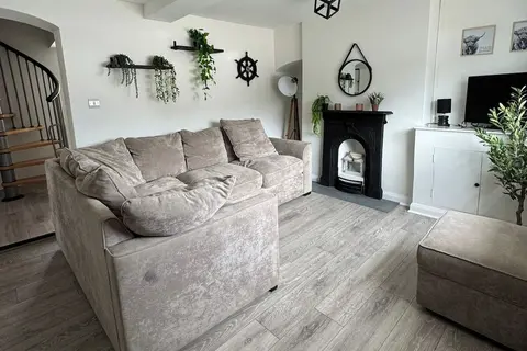 Charming Middlewich House - Sleeps 4