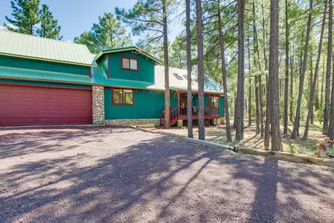< 1 Mi to Rainbow Lake: Family Home w/ Fire Pit