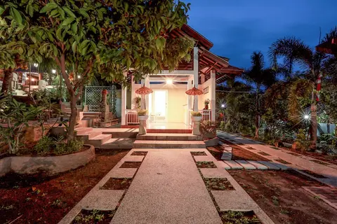Nipah Pool Villas & Restaurant