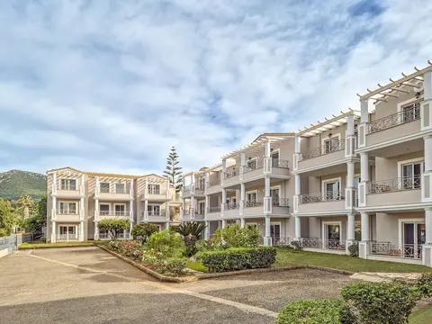 THINALOS HOTEL