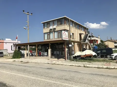 Ev Otel