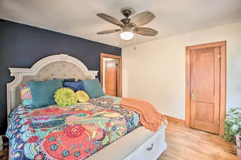 2 Mi to Central Ave: Quaint Hot Springs Home!