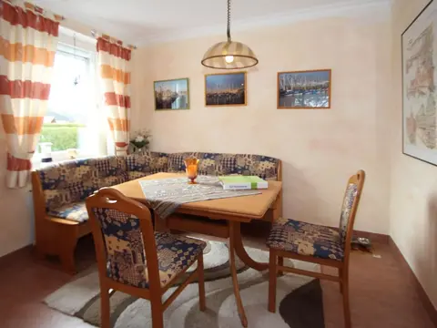 Bungalow in Berumbur Nahe Norddeich Strand