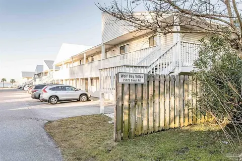 Wolf Bay Villas #106