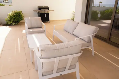 Phaedrus Living: Serenity Waves Villas No.8