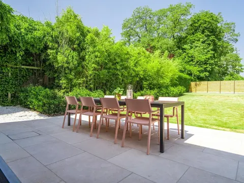 Relax in Kortrijk Luxury