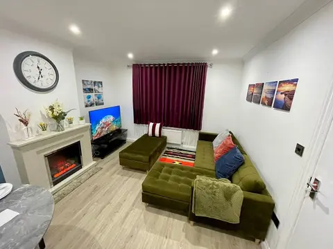 Charming 3 Bedroom House in Dagenham London