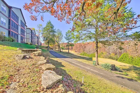 Pool Access & Private Patio: Branson West Condo!