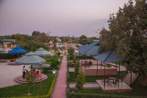 Fantasy Village Hotel