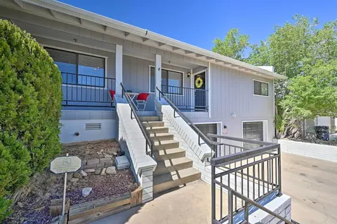 Prescott Pad: Next to Mountain Valley Park!