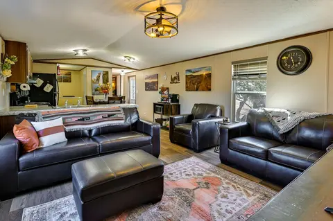 Grand Canyon Junction Home w/ Swing Set & Grill!