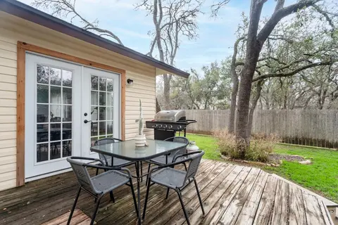 Upstay - Pet-friendly Southwest Austin Home w BBQ