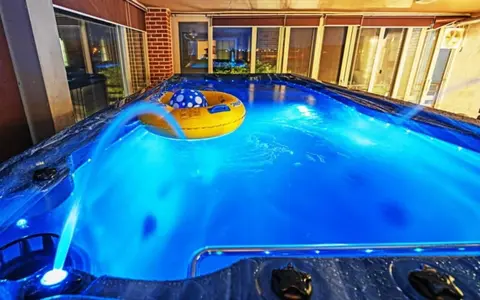 Taean La Luna Pool Villa