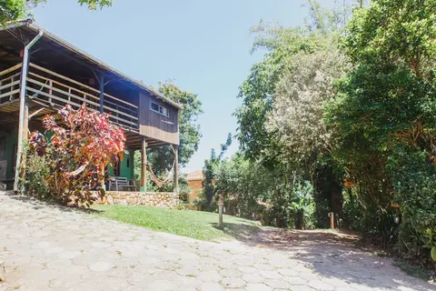 Warung Guest House