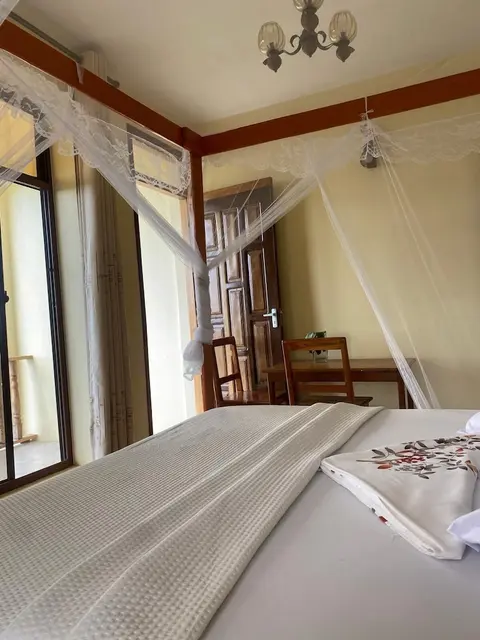 Authentic Mikoko Beach & Cottages