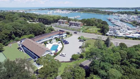 Harborside Motel