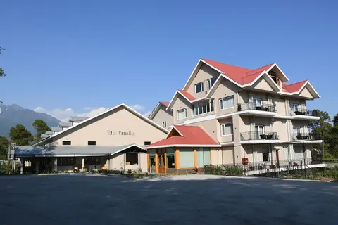 Mastiff Villa Camellia - A Tea Estate Hotel