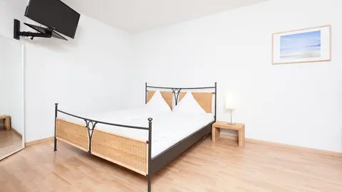 Apartments Swiss Star Sihlfeld