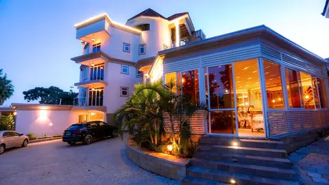 Grik Hotel - Entebbe