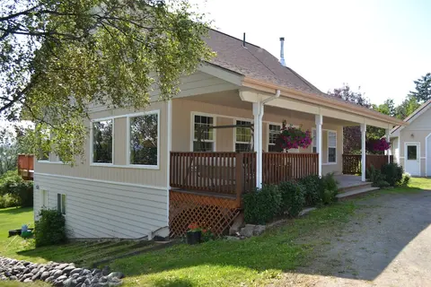 Pioneer Inn Guesthouse