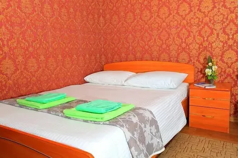 Avrora Hotel
