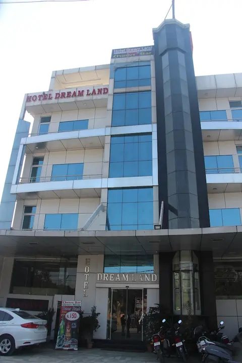 Hotel Dream Land
