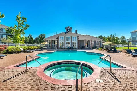 Remodeled Apt Pool Gym - Near Hill AFB Lagoon