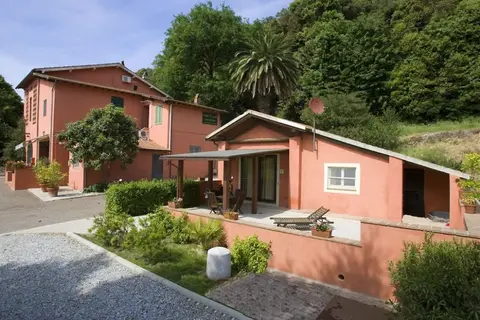 La Casa Rossa