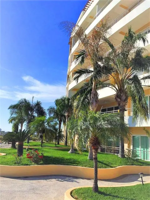Condo Punta M