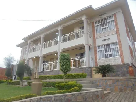 Mubwiza Courts