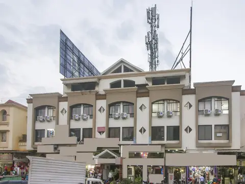 OYO 22772 Hotel Vasantdashmi (purva)