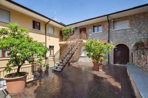 Hermitage Apartment in Torri del Benaco