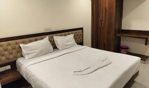 Fabhotel Swagath Inn