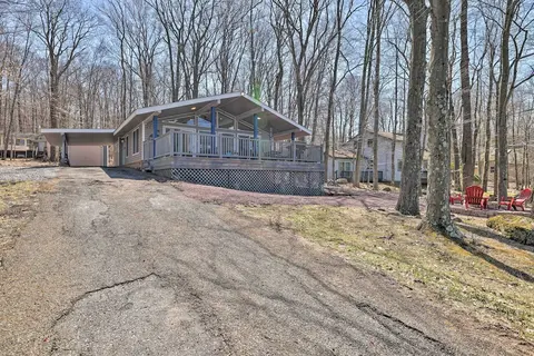 Locust Lake Village Cabin w/ Deck & Lake View!