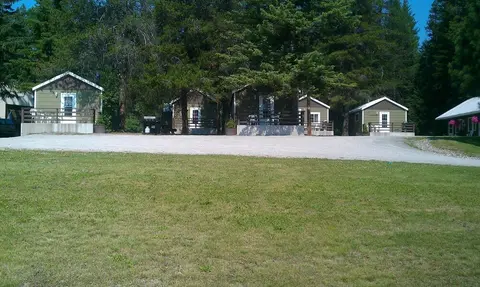 Evergreen Motel