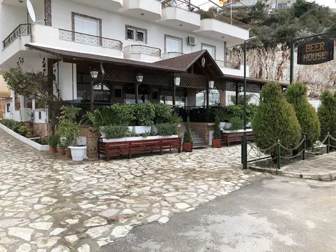 Hotel Beer House