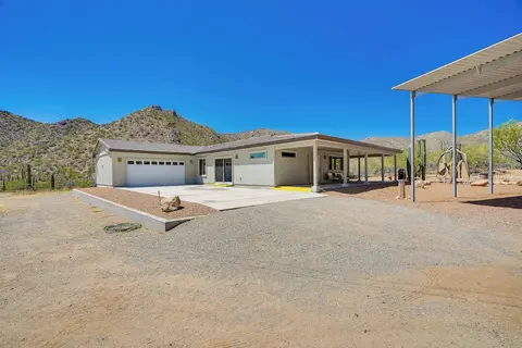 Marana Desert Getaway w/ Tortolita Mountain Views