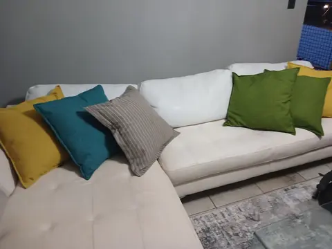 Rustenburg Cozy Apartment With Private Entrance & BBQ