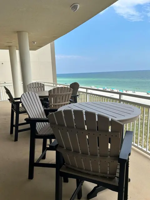 La Playa 301