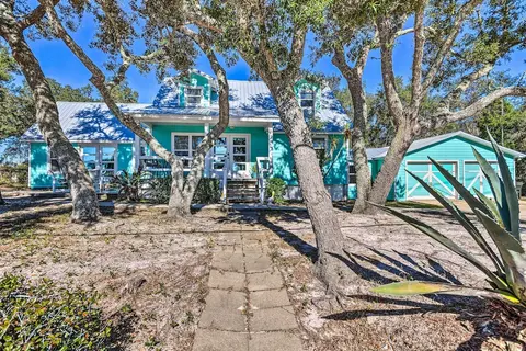 Serene Pensacola Vacation Rental w/ Gas Grill