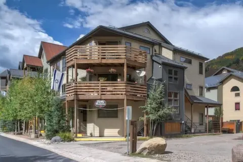 Lulu City 3F 2 Bedroom Condo By Accommodations in Telluride