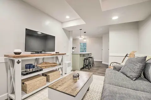 Dog-friendly Raleigh Apartment ~ 5 Mi to Downtown!