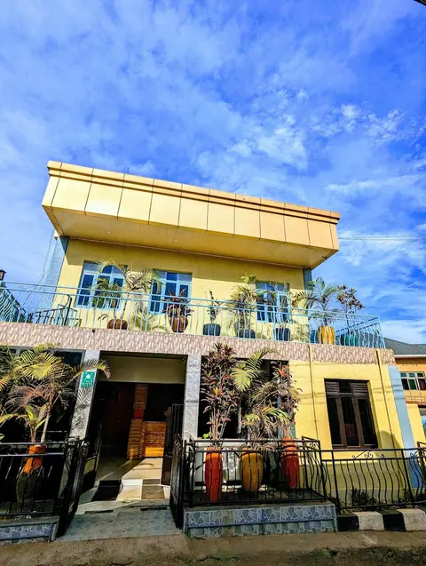 URBAN VIBER MOTEL