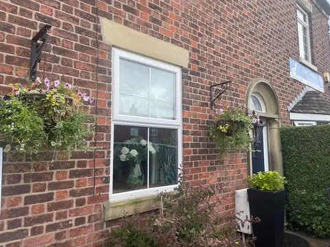 Charming Green Retreat in Idyllic Eccleston