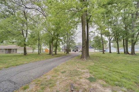 Lakefront Afton Home w/ Hot Tub & Shared Dock!