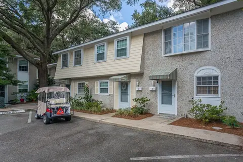 425 Magnolia Unit I by Hodnett Cooper