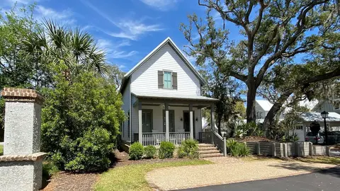 Latitude Adjustment @ Ocean Oaks 3 Bedroom Home