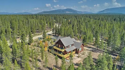 'rocky Bear Lodge' on 2 Acres Near Turquoise Lake