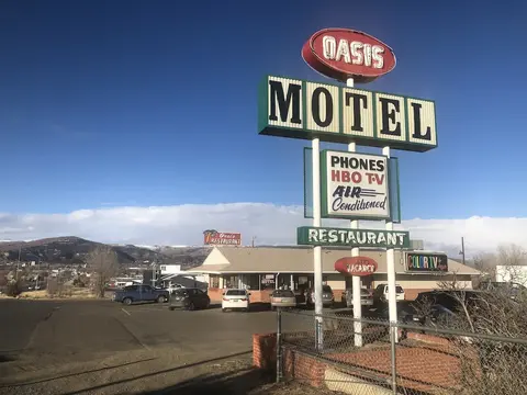 Oasis Botique Motel